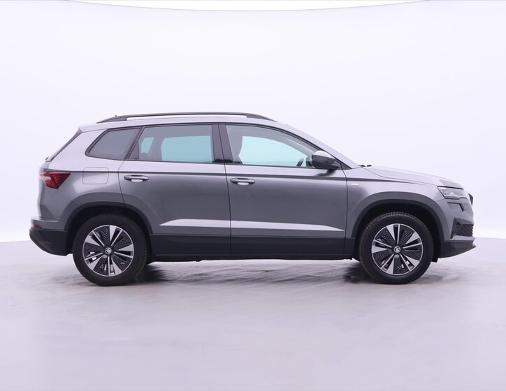 Škoda Karoq SUV / Terénní 2,0 l 110 kw