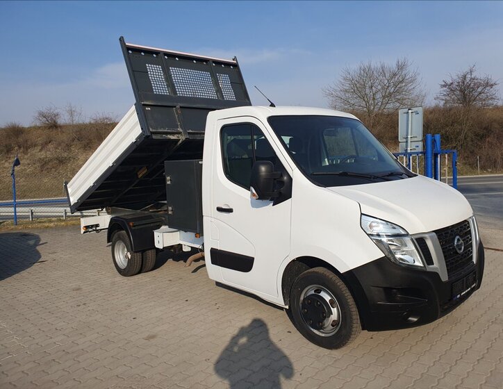 Nissan NV400 Sklápěč 2,3 l 107 kw
