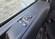 Peugeot Traveller 21