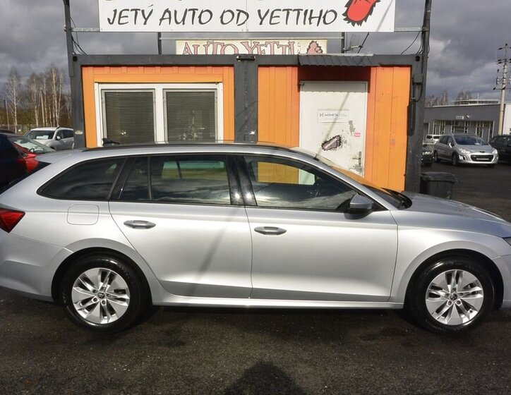 Škoda Octavia Kombi 2,0 l 85 kw