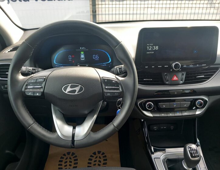 Hyundai i30 Kombi 1,5 l 70 kw