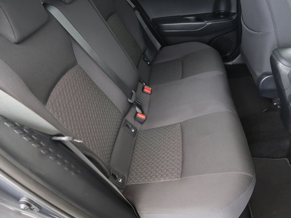 Toyota C-HR SUV 2,0 l 112 kw