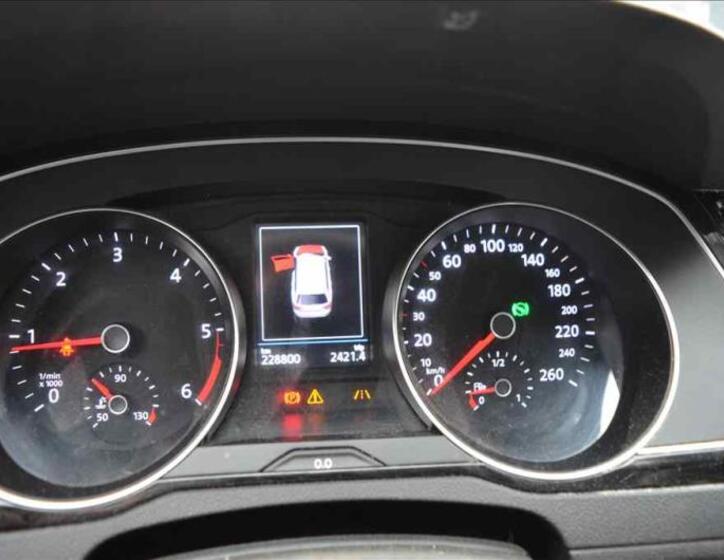 Volkswagen Passat CC 15