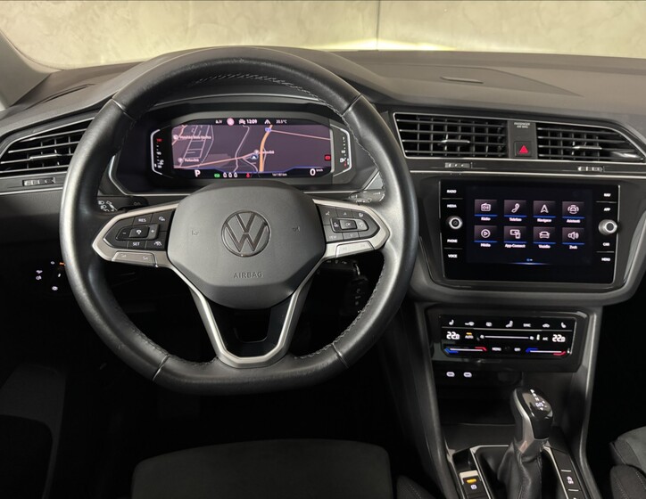 Volkswagen Tiguan 44