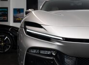 Ferrari Ostatní SUV / Terénní 6,5 l 529 kw