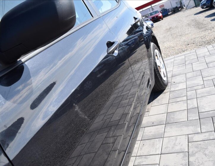 KIA Venga Kombi 1,4 l 66 kw