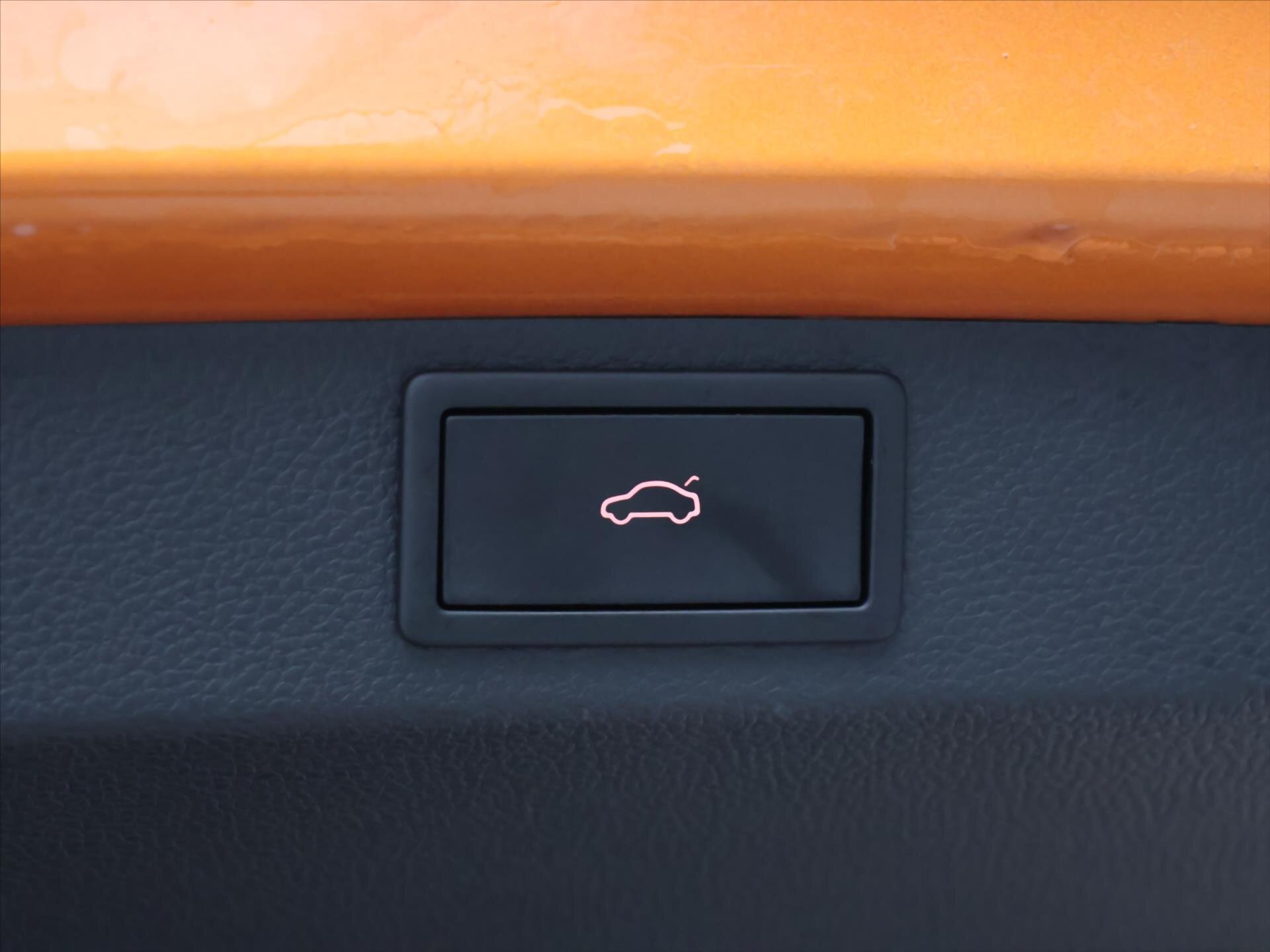 Škoda Karoq SUV 2,0 l 110 kw