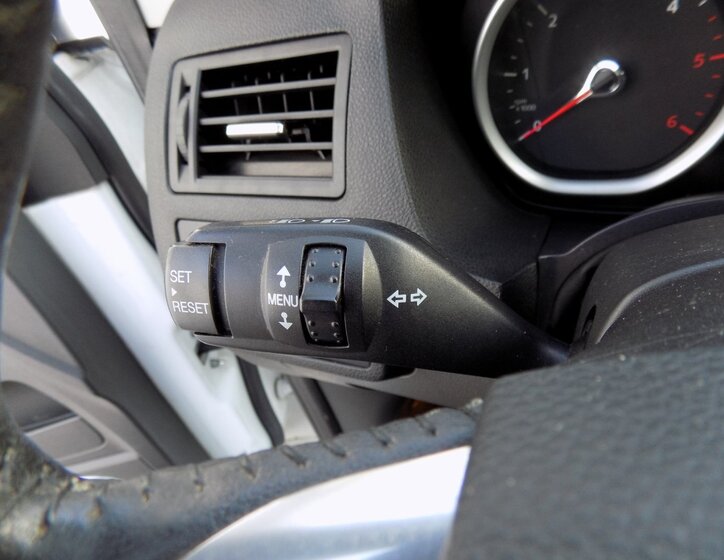 Ford Kuga SUV / Terénní 2,0 l 120 kw