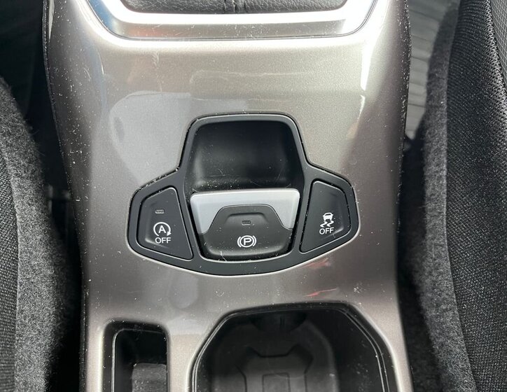 Jeep Renegade SUV / Terénní 1,3 l 132 kw