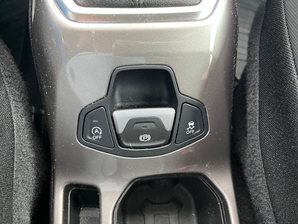 Jeep Renegade SUV / Terénní 1,3 l 132 kw