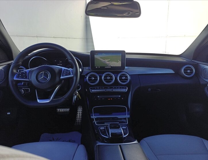 Mercedes-Benz Třídy C Kombi 2,1 l 150 kw