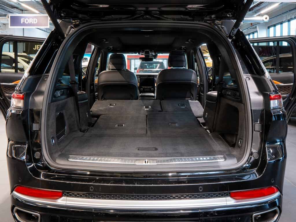 Jeep Grand Cherokee SUV / Terénní 5,7 l 266 kw