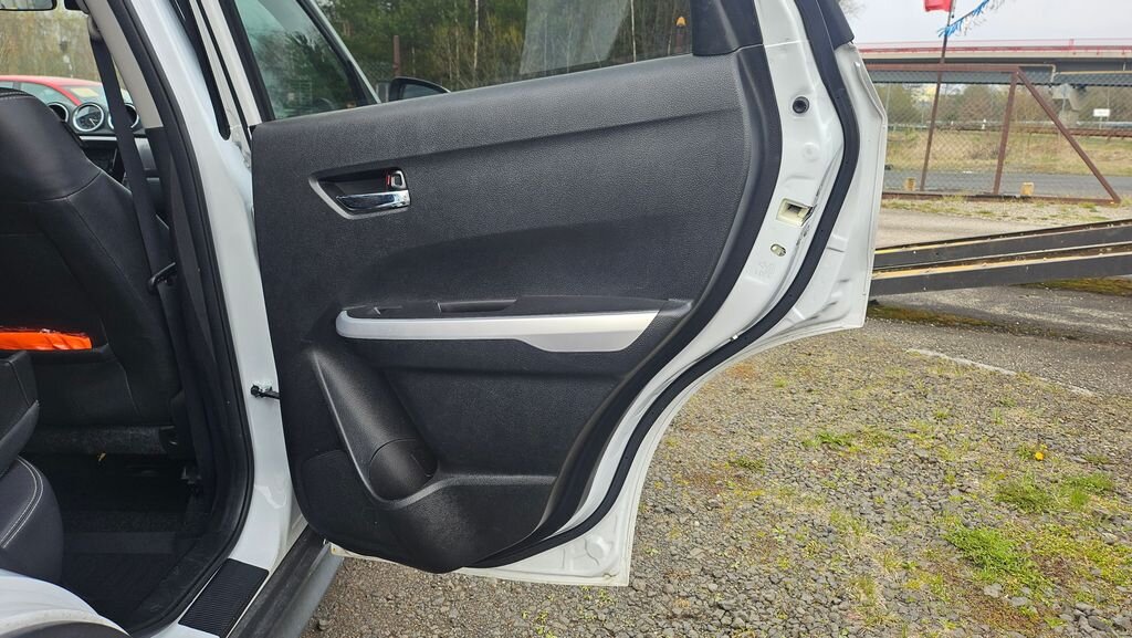 Suzuki Vitara SUV / Terénní 1,6 l 88 kw