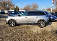 Peugeot 5008 SUV / Terénní 1,5 l 96 kw