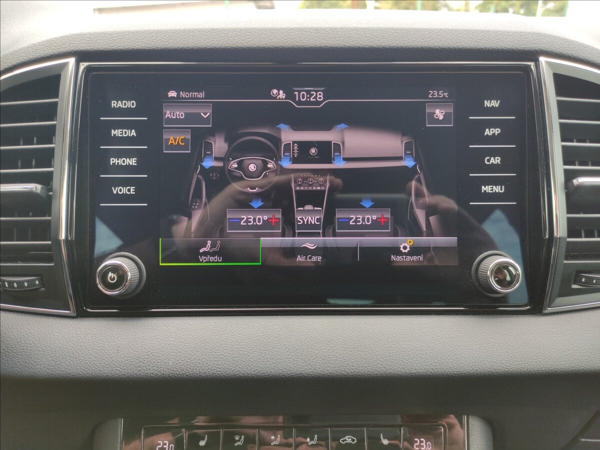 Škoda Karoq SUV / Terénní 2,0 l 85 kw
