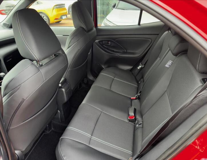 Toyota Yaris Cross 6