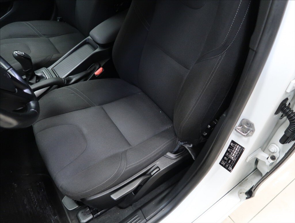 Volvo V40 Hatchback 1,6 l 84 kw