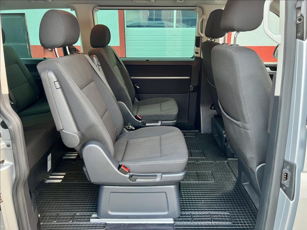 Volkswagen Multivan VAN-Minibus 2,0 l 150 kw