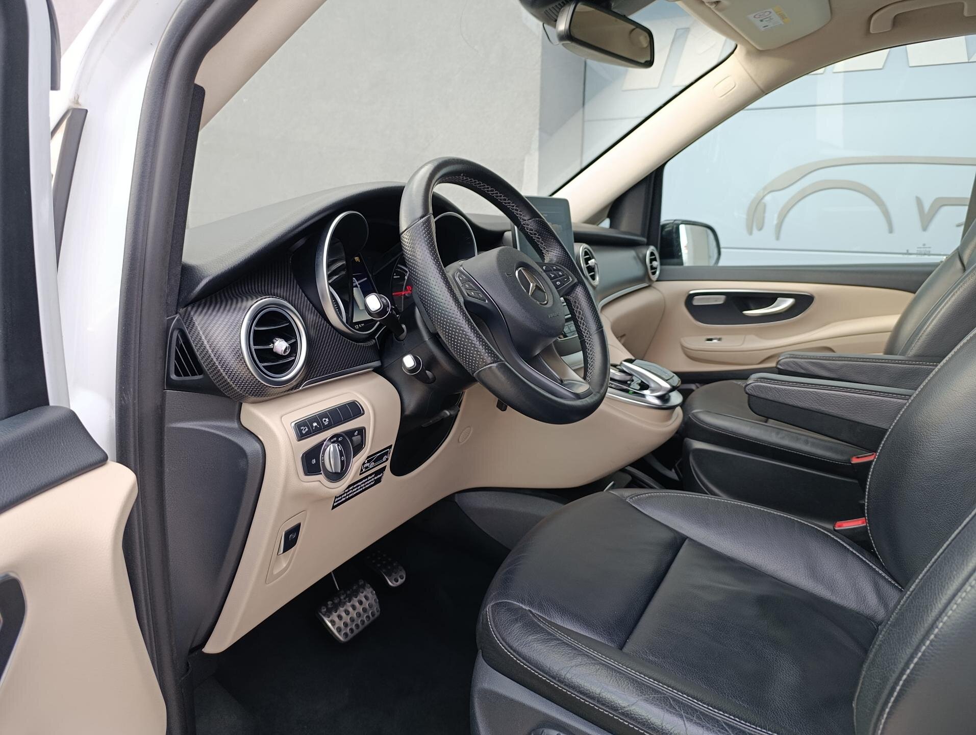 Mercedes-Benz Třídy V Kombi 2,1 l 140 kw