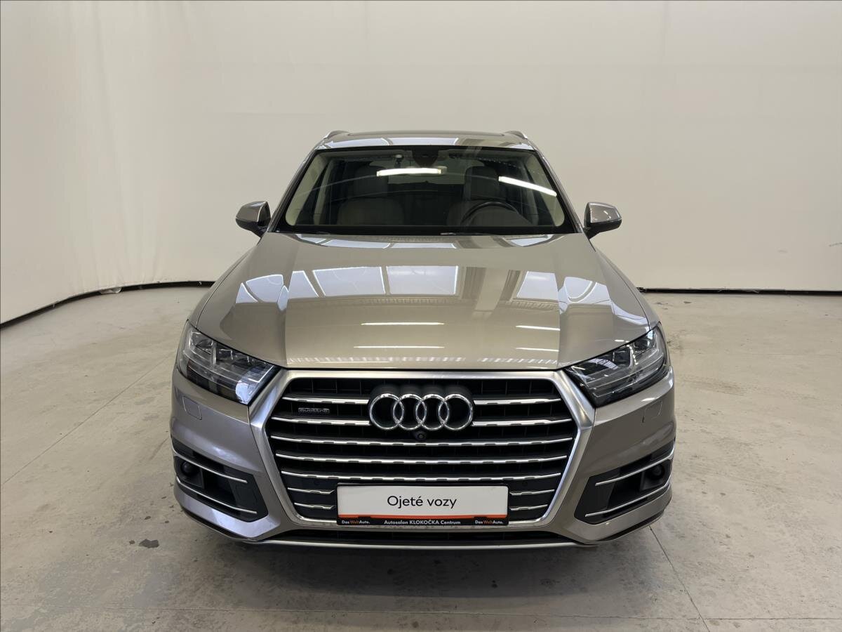 Audi Q7 SUV 3,0 l 200 kw