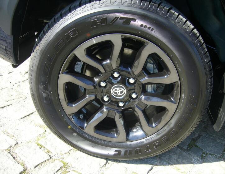 Toyota Hilux Pick-up 4,0 l 170 kw