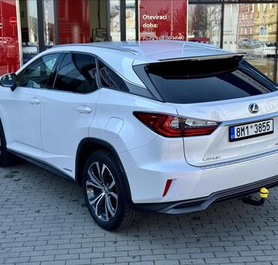Lexus RX 450h 4