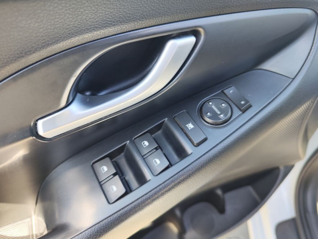 Hyundai i30 Kombi 1,4 l 103 kw