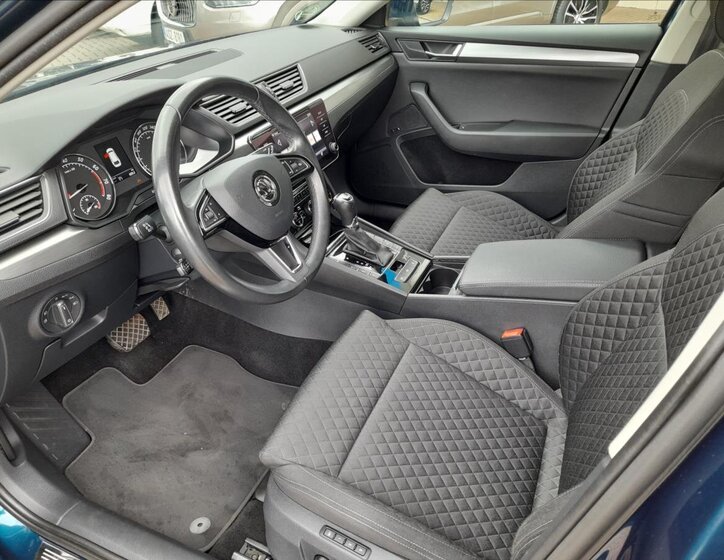 Škoda Superb Kombi 2,0 l 200 kw