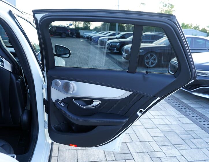 Mercedes-Benz Třídy C 18