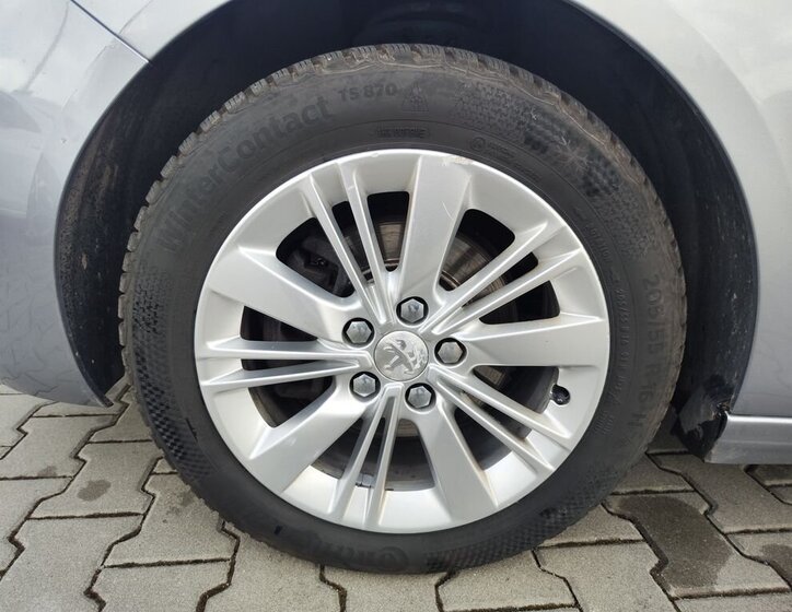 Peugeot 308 Kombi 1,6 l 88 kw