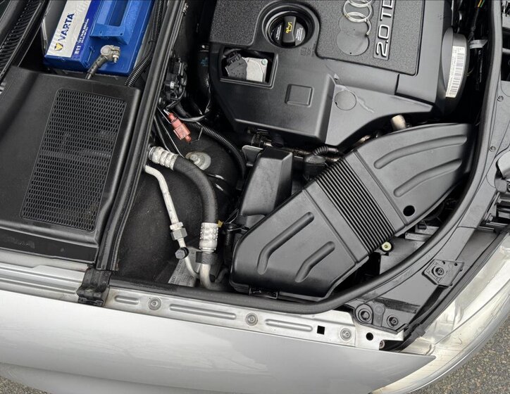 Audi A4 Kombi 2,0 l 103 kw