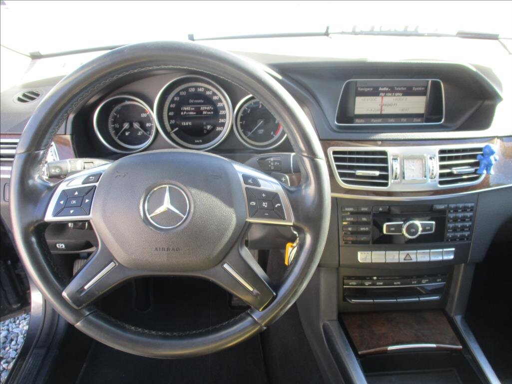 Mercedes-Benz Třídy E Kombi 2,1 l 150 kw