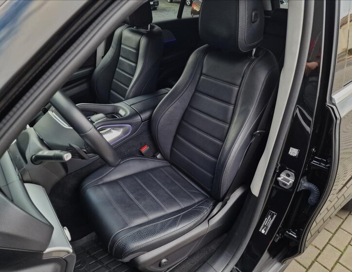 Mercedes-Benz GLE SUV / Terénní 2,0 l 245 kw