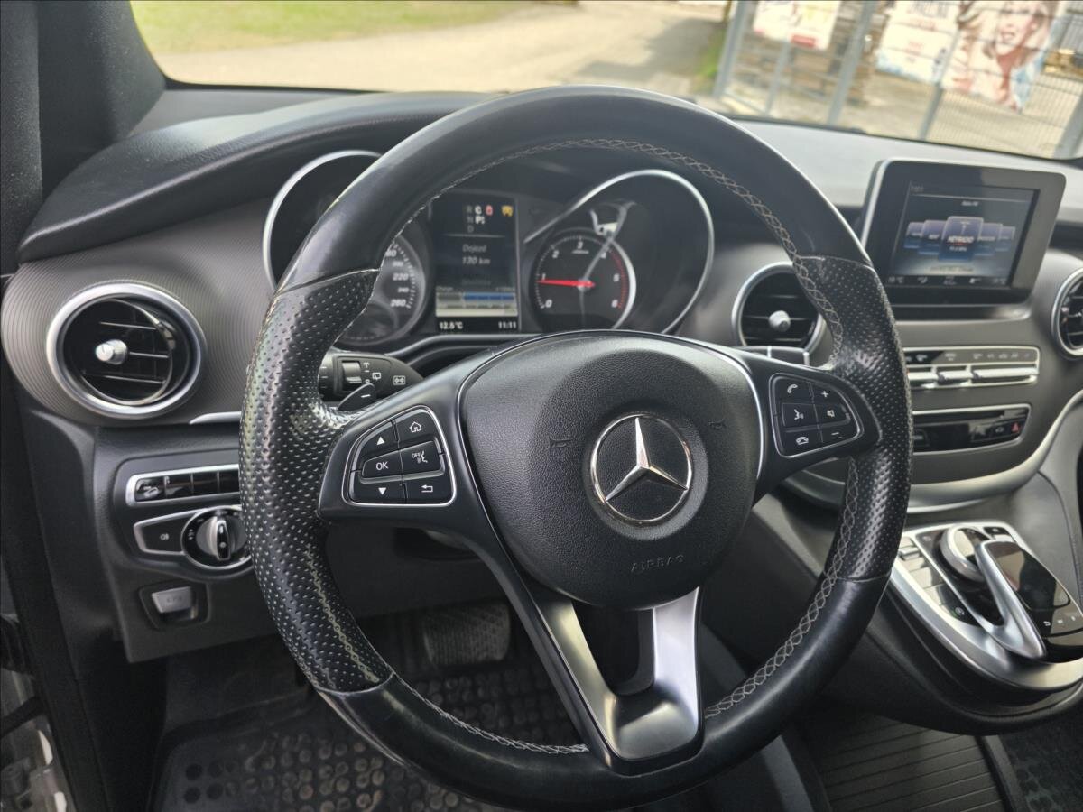 Mercedes-Benz Třídy V Kombi 2,1 l 140 kw