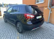 Suzuki SX4 S-Cross 6