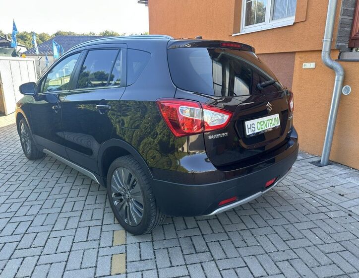 Suzuki SX4 S-Cross 6