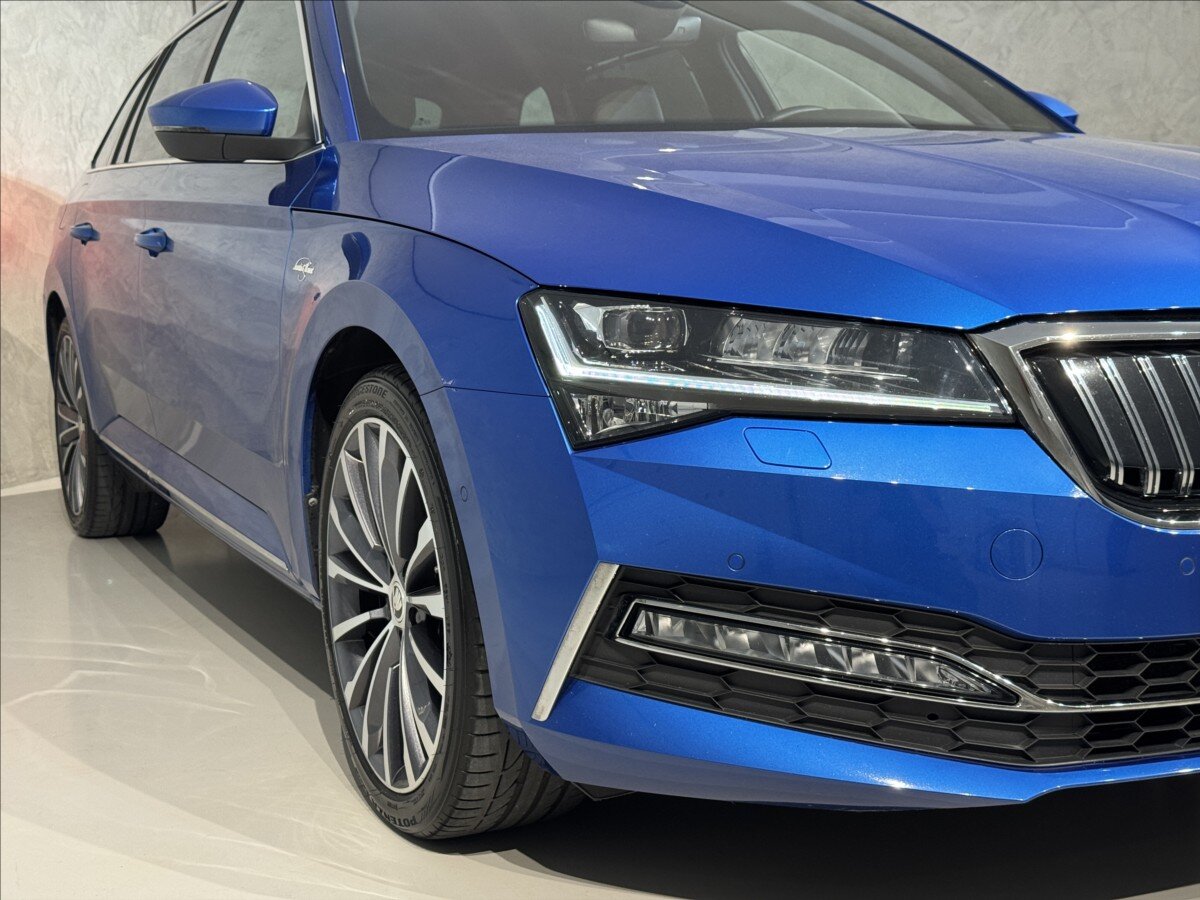 Škoda Superb Kombi 1,4 l 160 kw