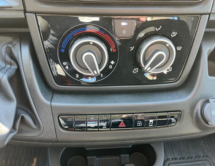 Toyota Proace Max Valník 2,2 l 103 kw