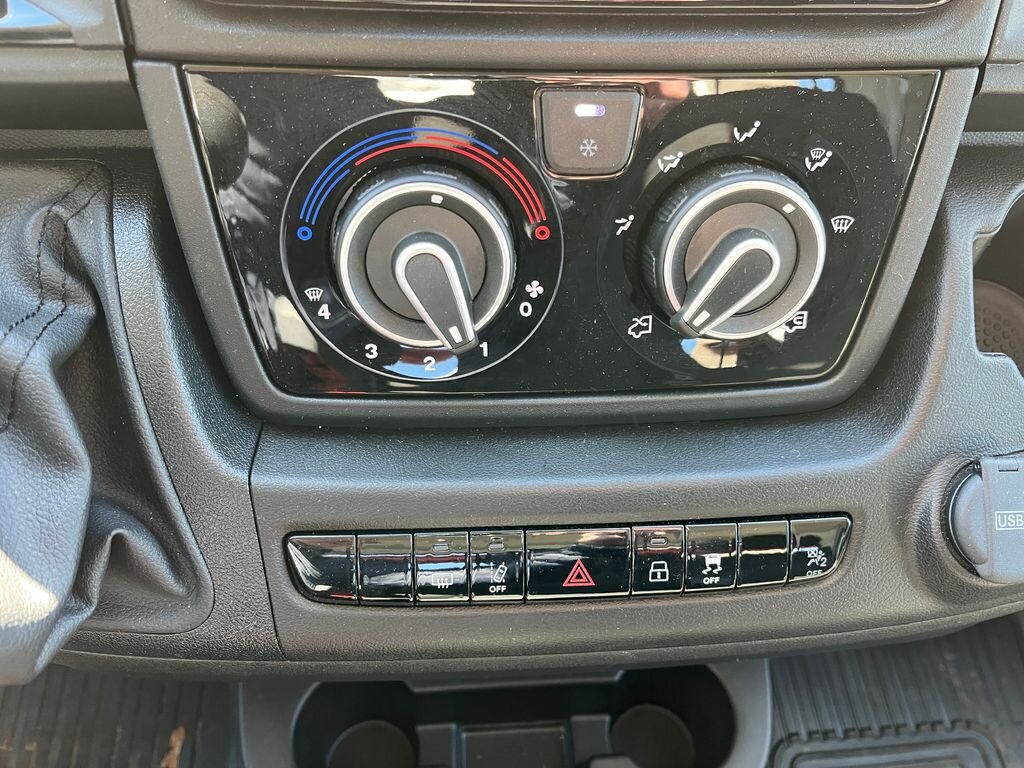 Toyota Proace Max Valník 2,2 l 103 kw