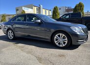 Mercedes-Benz Třídy E Sedan / Limuzína 2,1 l 100 kw
