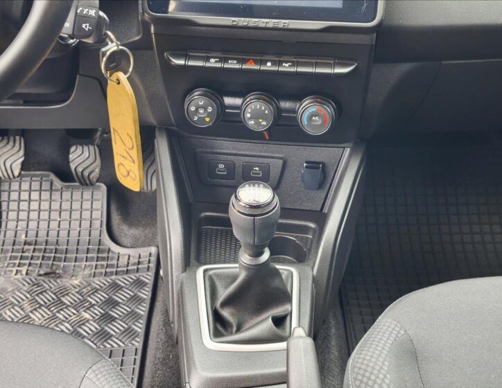 Dacia Duster SUV 999,0 67 kw