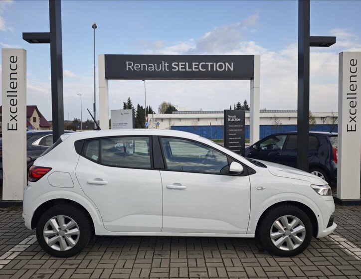 Dacia Sandero Hatchback 999,0 67 kw