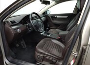 Volkswagen Passat Sedan / Limuzína 2,0 l 130 kw