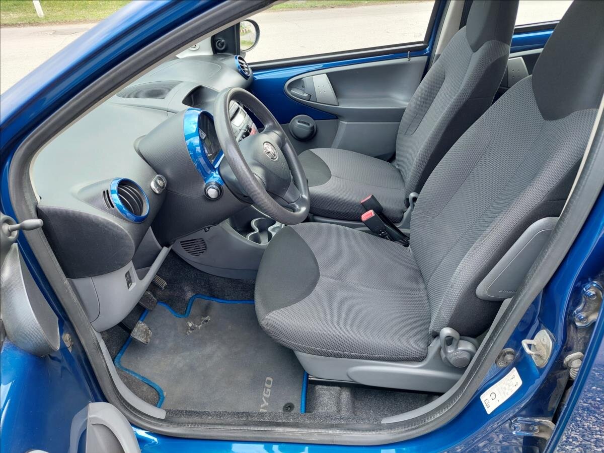 Toyota Aygo Hatchback 998,0 50 kw