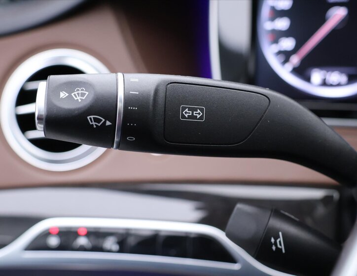 Mercedes-Benz Třídy S Sedan / Limuzína 3,0 l 190 kw