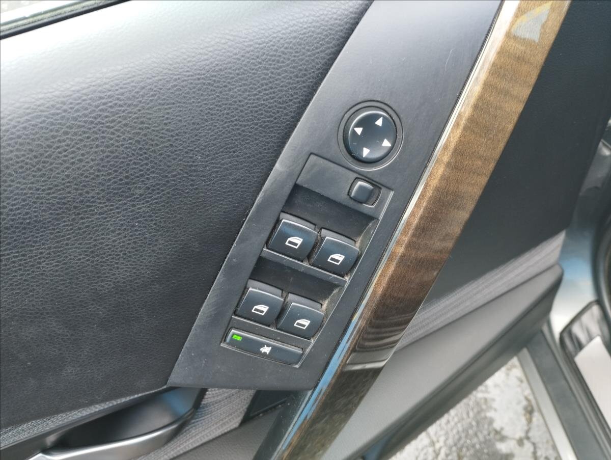 BMW Řada 5 Kombi 3,0 l 170 kw