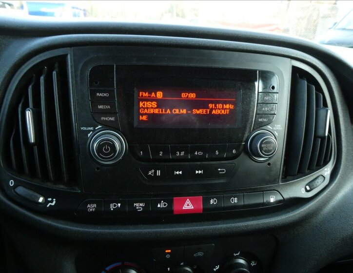 Fiat Dobló cargo Pick-up 1,4 l 88 kw