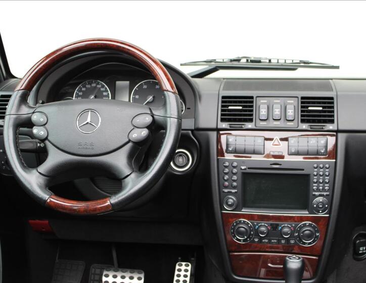 Mercedes-Benz Třídy G 32