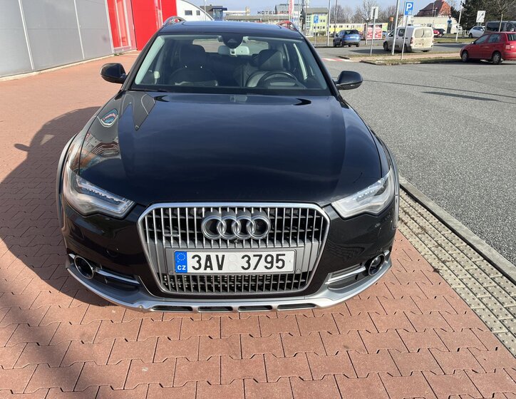 Audi A6 Allroad Kombi 3,0 l 230 kw