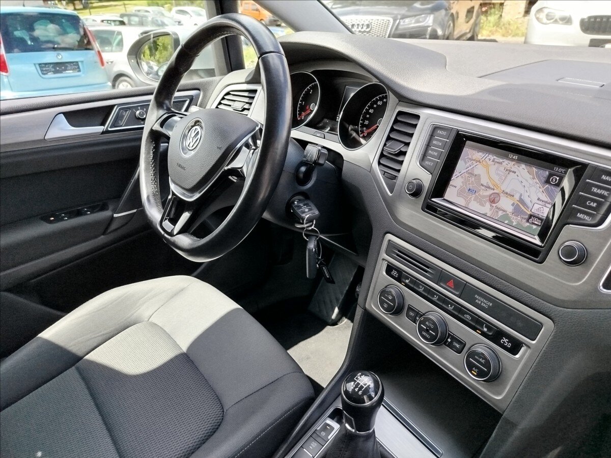 Volkswagen Golf Sportsvan MPV 2,0 l 110 kw